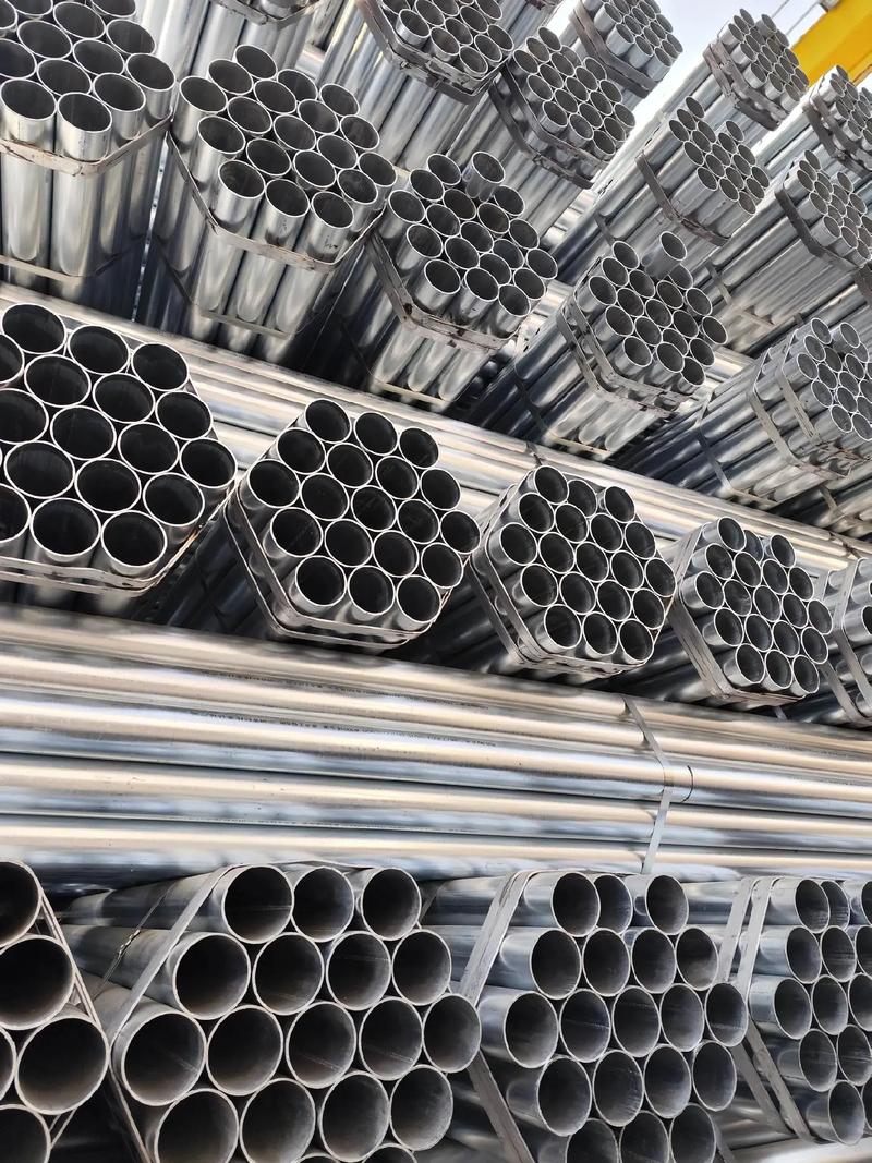 ASTM-A53-ERW-Galvanized-carbon-Steel-Pipes.jpg